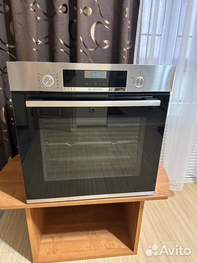 Духовой шкаф Bosch serie 6