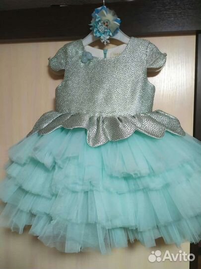 Нарядное платье для девочки