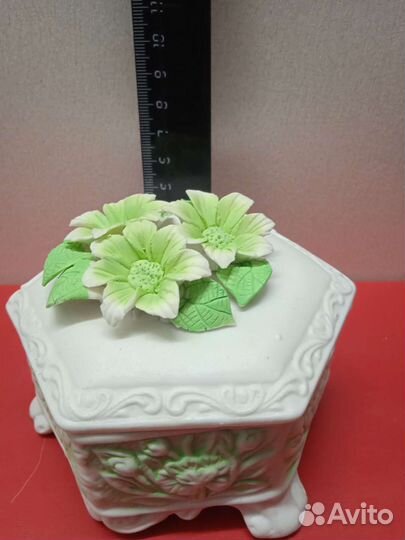 Фарфоровая шкатулка СССР