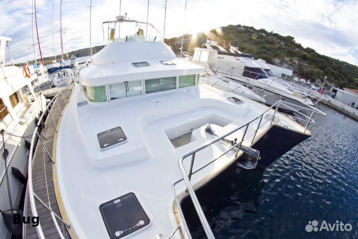 Lagoon Power 43