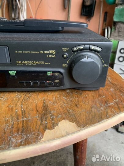 Видеомагнитофон panasonic