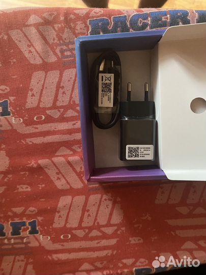 Планшет новый lenovo TAB M8