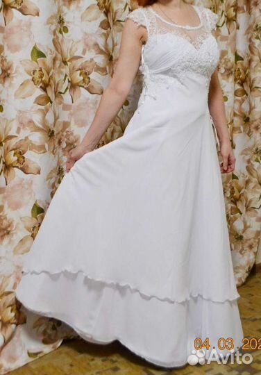 Свадебное платье