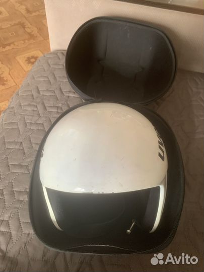 Горнолыжный шлем uvex