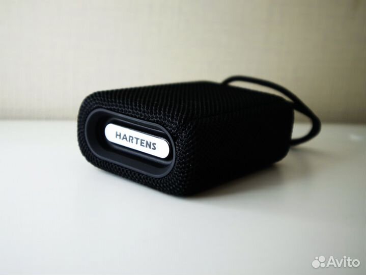 Беспроводная портативная колонка