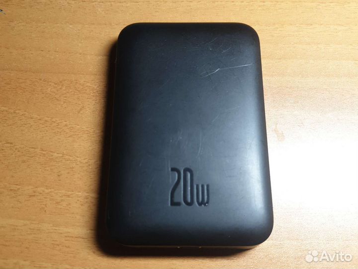 Повербанк magsafe