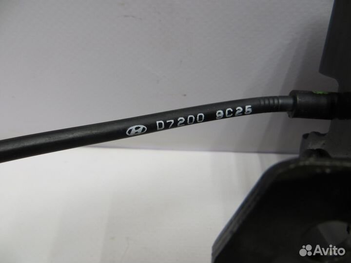 Замок капота Hyundai Tucson 3 рест с пиропатроном