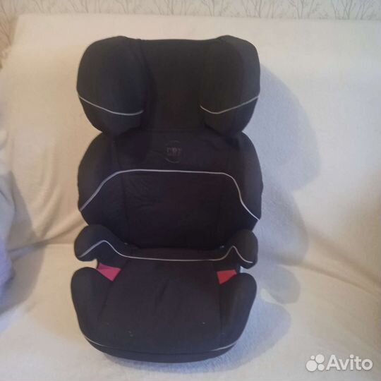 Детское автомобильное кресло