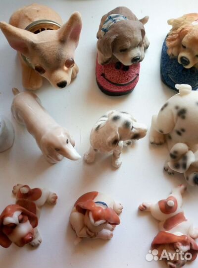 Статуэтка собака