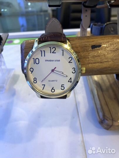 Часы наручные в ассортименте