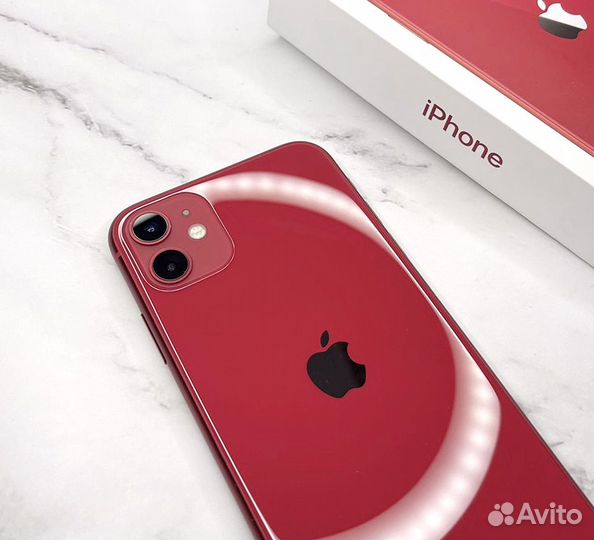 iPhone 11, 64 ГБ
