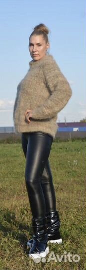 Свитер из шерсти кавказской овчарки