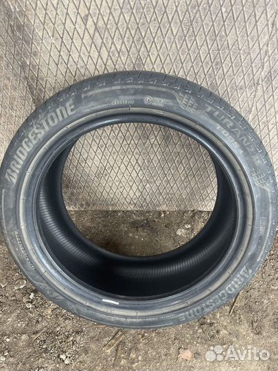 Bridgestone Turanza T005A 235/45 R18 94W