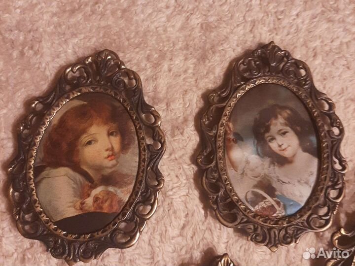 Картина шелкография в бронзе