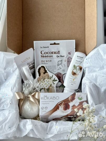 Подарочные боксы девушке женские