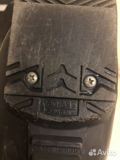 Горнолыжные ботинки