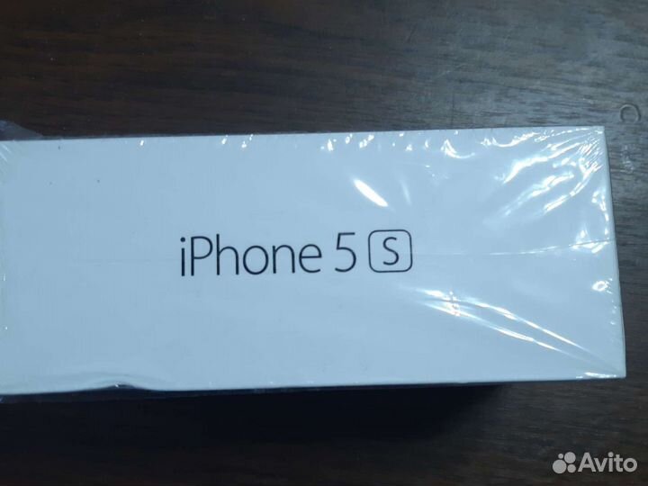 Коробка от iPhone 5