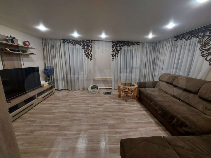 Дом 48 м² на участке 7,3 сот.