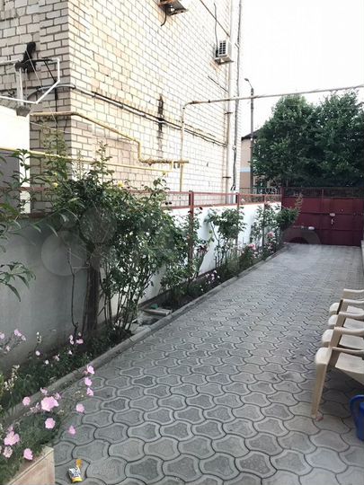 Дом 250 м² на участке 5 сот.