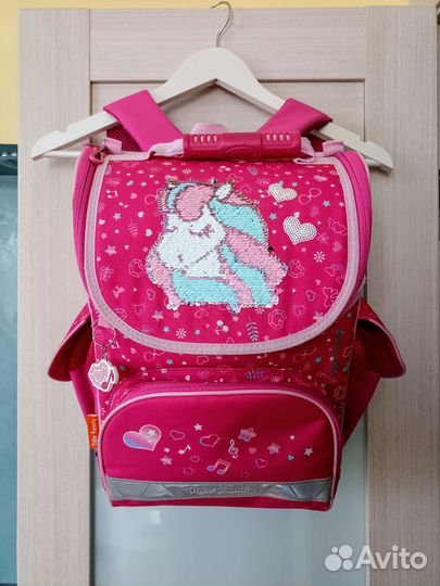 Рюкзак школьный