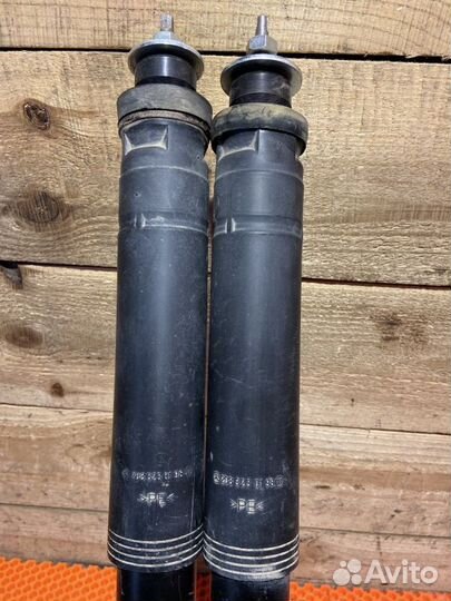 Амортизатор задний Mercedes-Benz C-класс