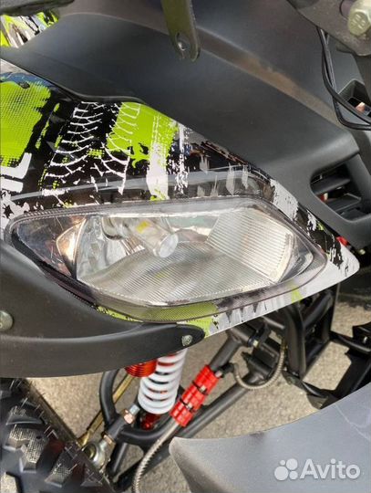 Квадроцикл Grizzly 250cc желто-черный