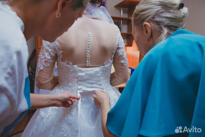 Свадебное платье