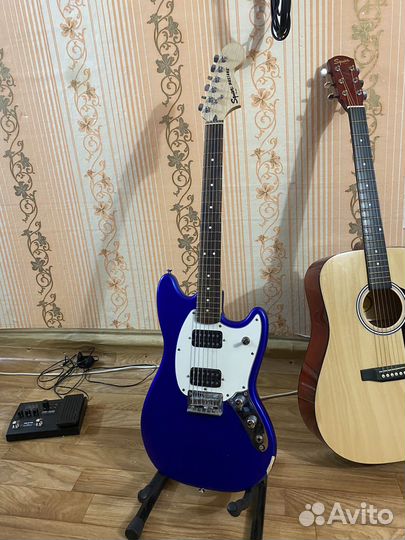 Fender squier mustang