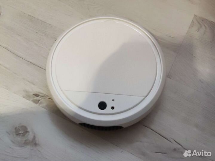 Робот пылесос