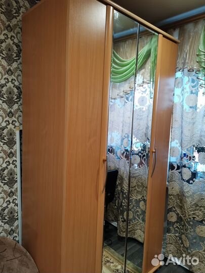 Спальный гарнитур бу