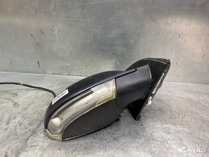 Зеркало правое электрическое Volkswagen Golf V 200