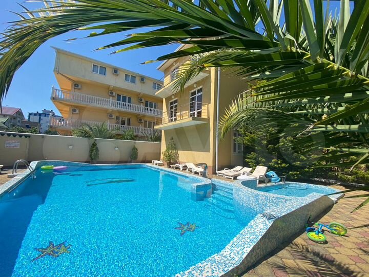 2-к. квартира, 35 м², 1/4 эт.