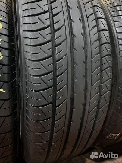 Yokohama dB Decibel E70 215/60 R16 95V