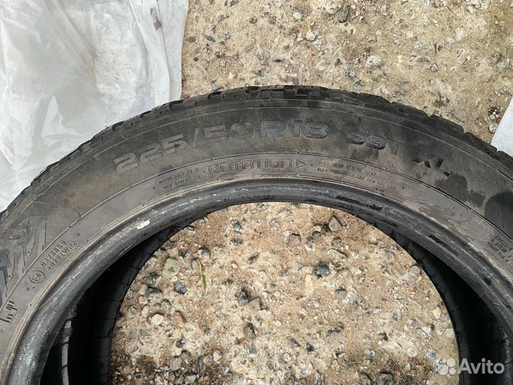 Nokian Tyres Hakkapeliitta 8 225/50 R18