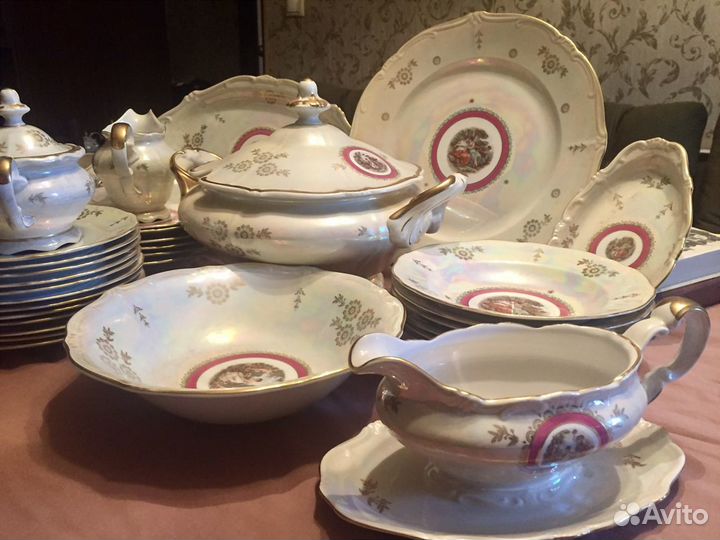 Сервиз столовый Германия Мадонна 42 предмета