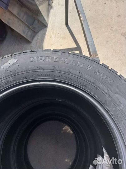 Nokian Tyres Nordman 7 SUV 235/65 R17 108T