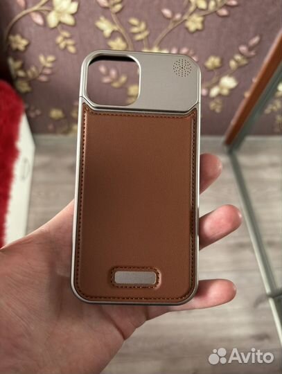 Чехол на iPhone 15