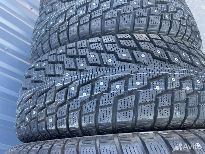 GT Radial Champiro IcePro 3 225/60 R16