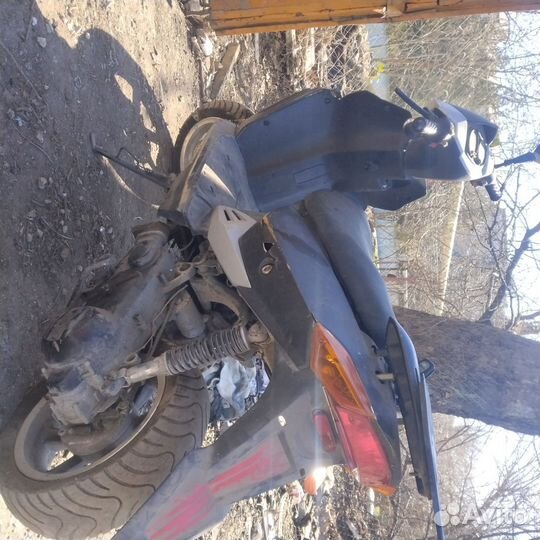 Скутер 150 кубов