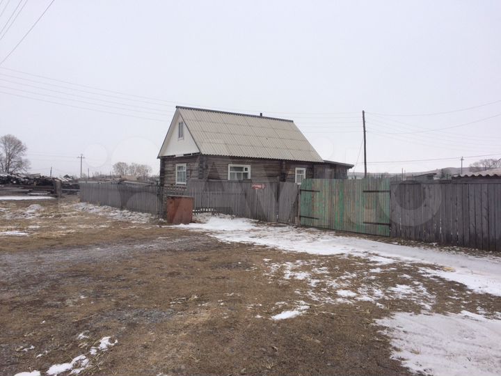 Дом 63 м² на участке 12 сот.