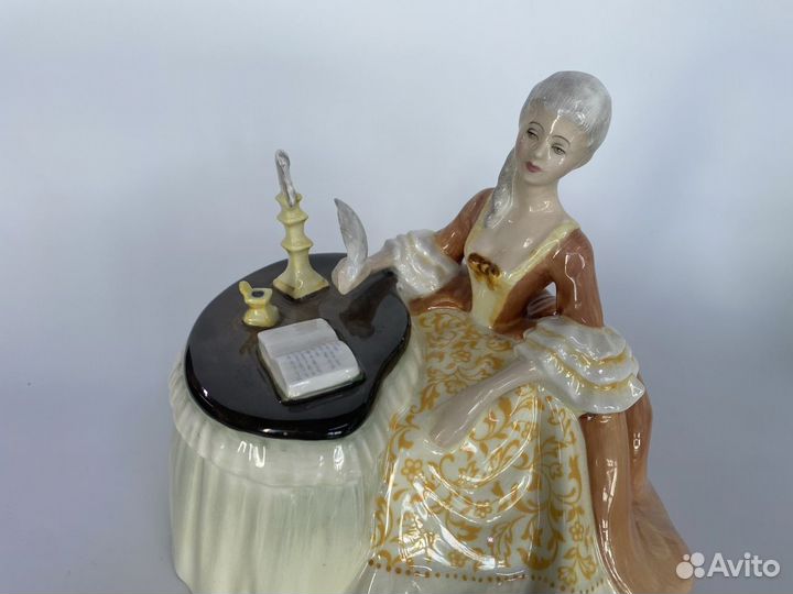 Статуэтка royal doulton