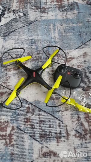 Дрон детский
