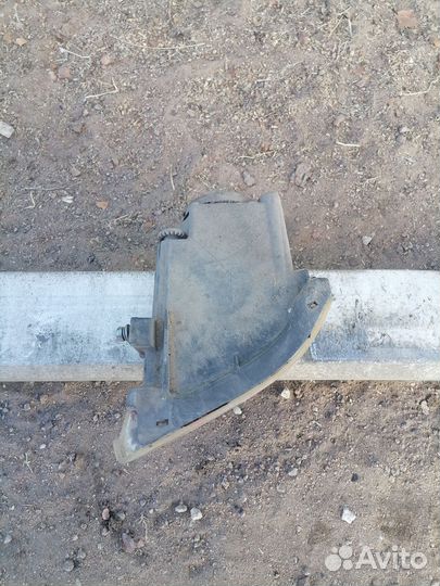 Передняя левая птф Toyota altezza