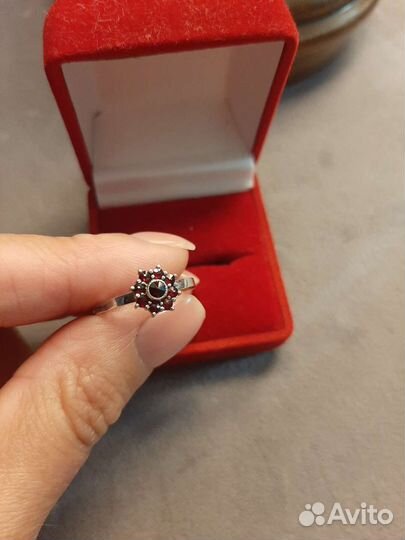 Серебряное кольцо гранат Чехия