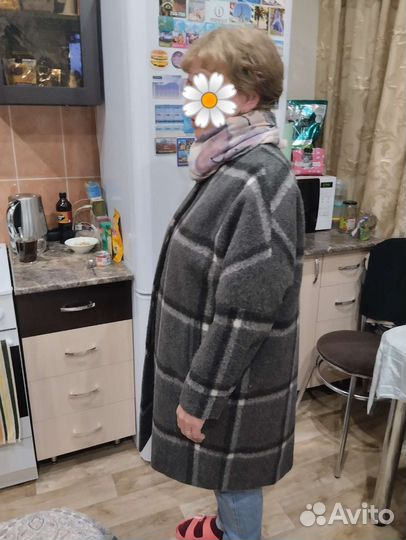 Пальто демисезонное