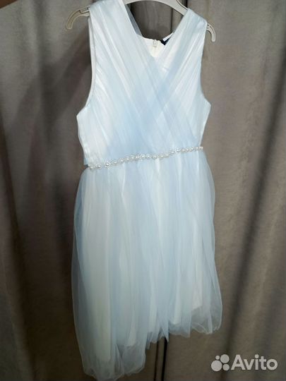 Платье для девочки пышное 134 140