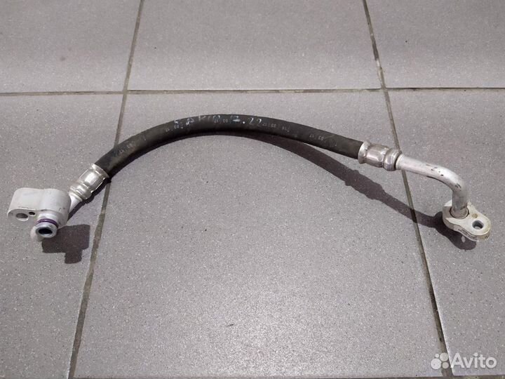 Трубка кондиционера. Шкода рапид. Поло рестайлинг