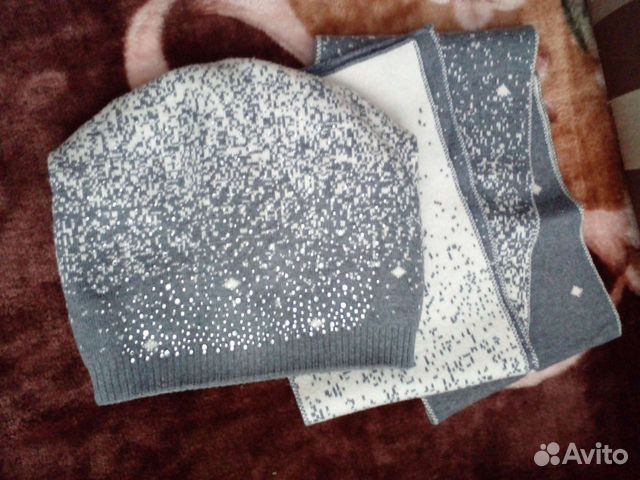 Шапка с шарфом