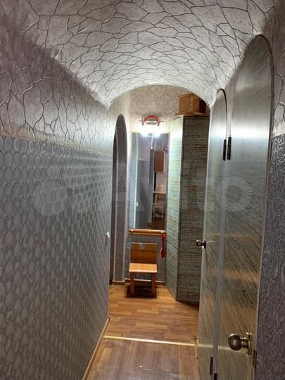 3-к. квартира, 60 м², 2/5 эт.