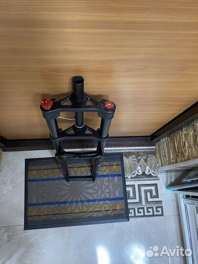 Двухкоронная вилка для велосипеда